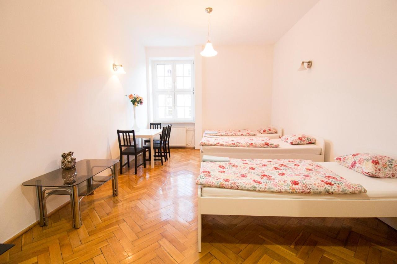 Happy Estate Apartments - Rynek Wroclaw Exterior photo